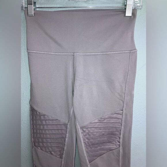 ALO Grayish purple High-Waisted moto Leggings small - Picture 2 of 3